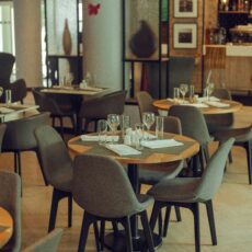 Building Friendships and Fostering Genuine Connections on Just Left Pub & Grill Lynnwood WA